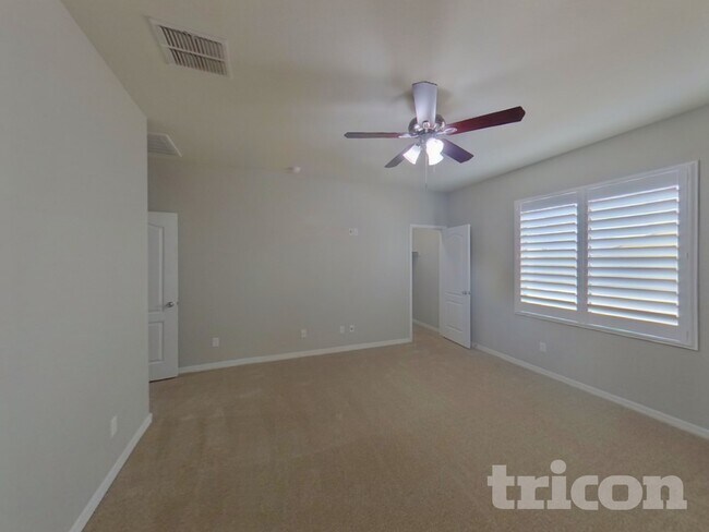 Building Photo - 40008 W Pryor Ln