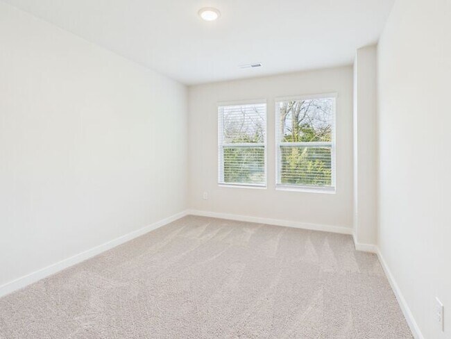Building Photo - Brand New Beautiful Townhome! Small Pets Welcome! Attached Garage!