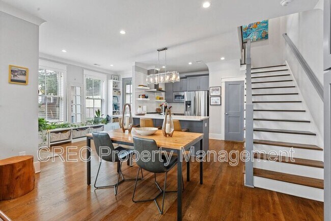 Building Photo - 3 1/2 Maranda Holmes St