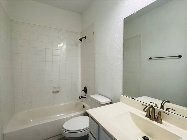 Building Photo - 8403 Terrace Valley Cir