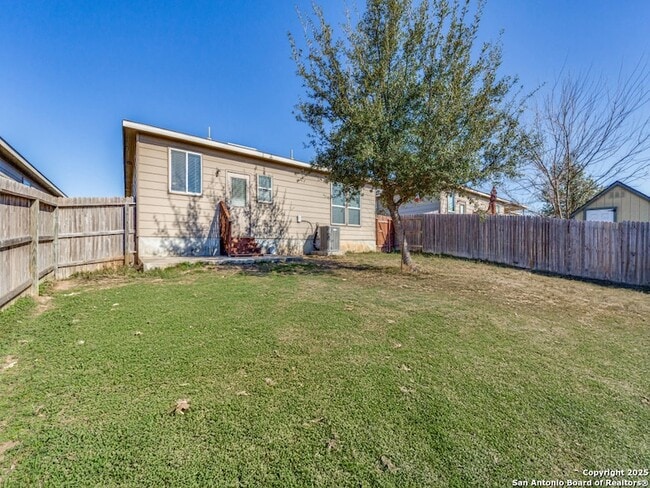 Building Photo - 7702 Paraiso Haven