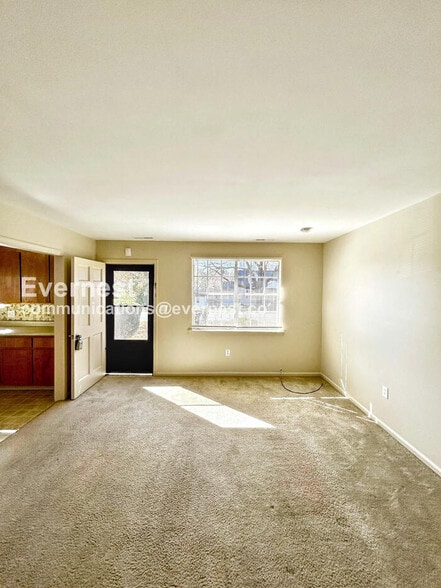 Building Photo - 206 Cambridge Pl