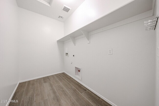 Building Photo - 26329 N 166th Ave