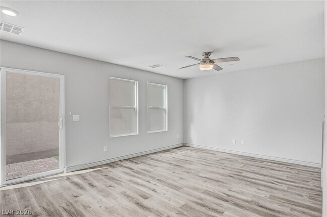 Building Photo - 305 Quail Dove Ave