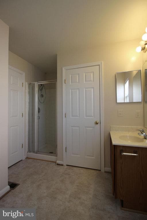 Building Photo - 622 Sprite Way