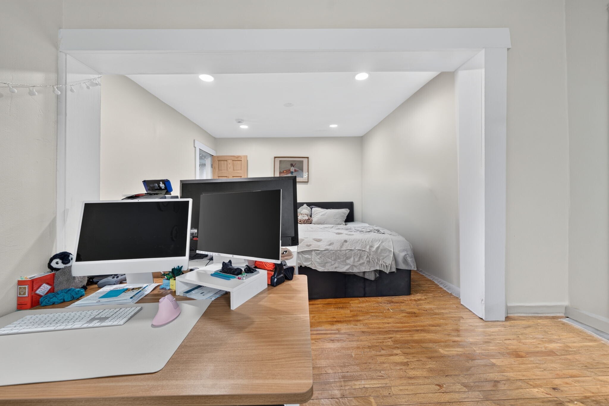 Building Photo - 16 Svenson Ave