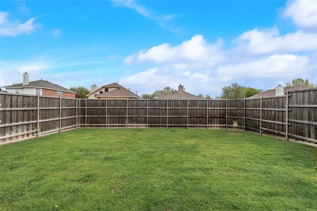 Building Photo - 1611 Tanglewood Dr