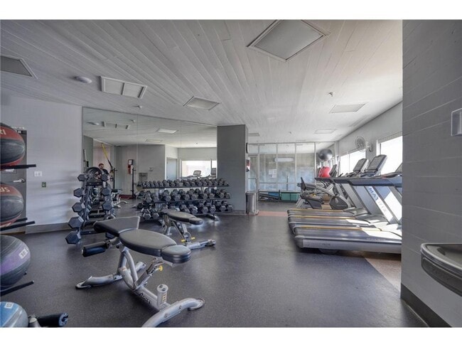 Building Photo - 121 Washington Ave S