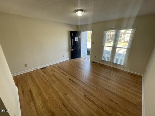 Building Photo - 210 S Hollybrook Rd