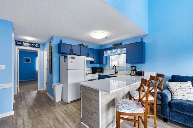 Building Photo - 3700 Golf Colony Ln