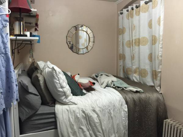 Building Photo - 52 Fenway