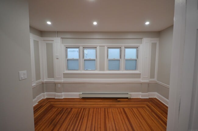 Building Photo - 68 Westfield Ave