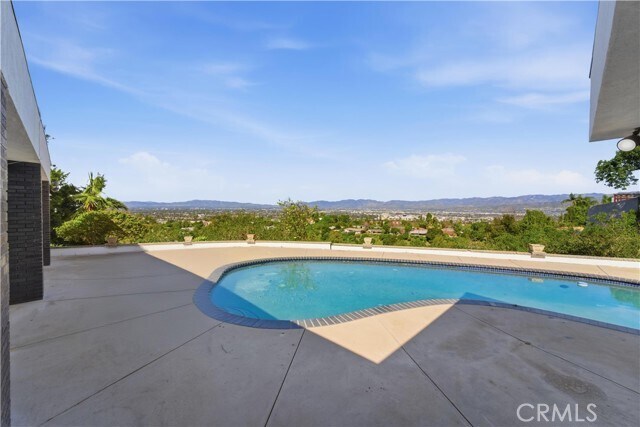 Building Photo - 3329 Dona Rosa Dr