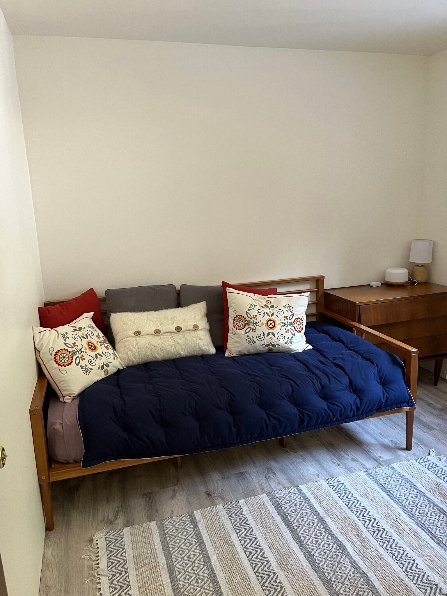 Building Photo - 1647 Thunderbird Dr
