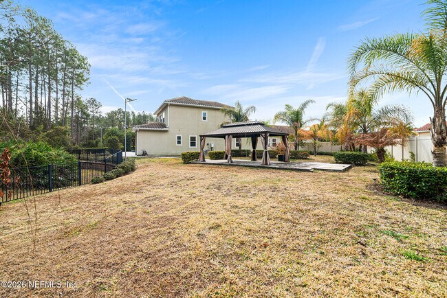 Building Photo - 126 Brasilla Ave