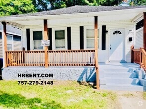 Building Photo - Adorably Renovated 3 Bedroom 2 Bath Single...