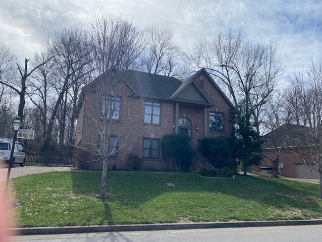 Primary Photo - Coming Soon! Great home near the lake and ...