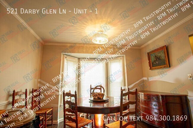Building Photo - 521 Darby Glen Ln