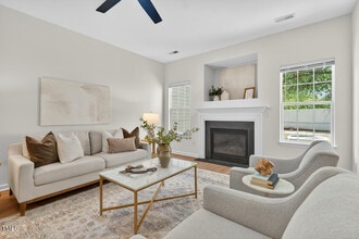 Building Photo - 3 Chownings St