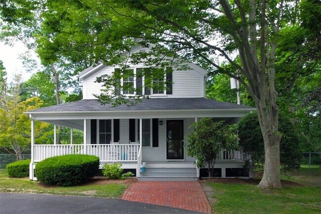 Primary Photo - 364 Bellevue Ave