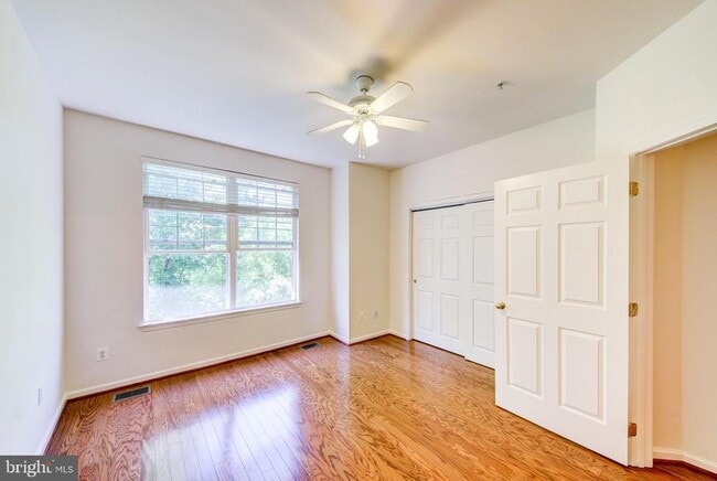 Building Photo - 20385 Belmont Park Terrace