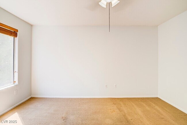 Building Photo - 3060 Casey Dr