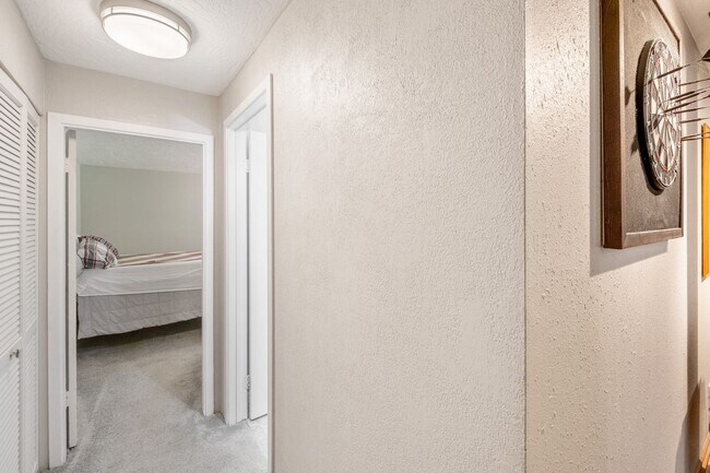 Building Photo - Rare Home on Creek Front Property!