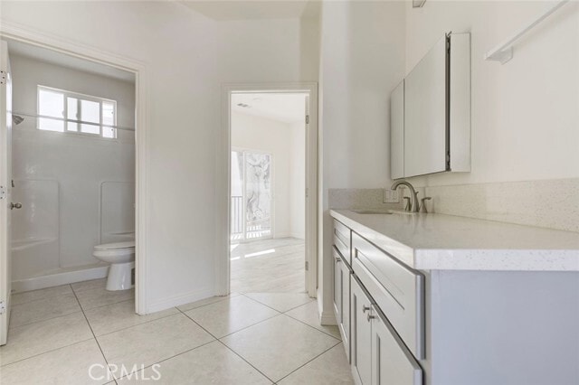 Building Photo - 14328 Gilmore St