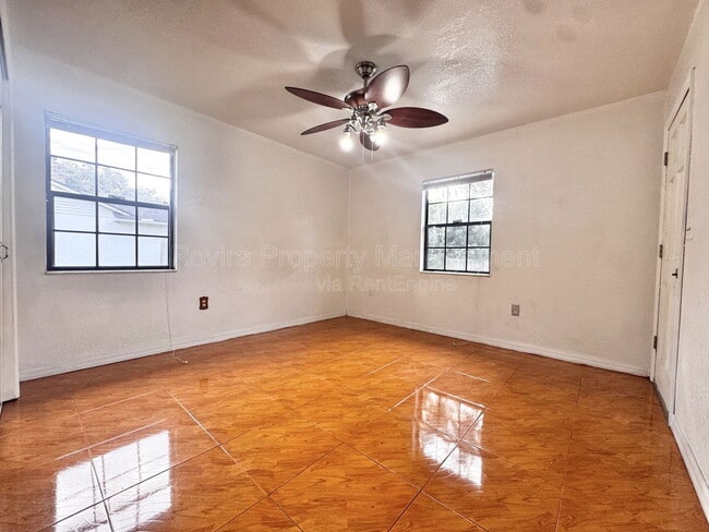 Building Photo - 1844 Sailfish Ct