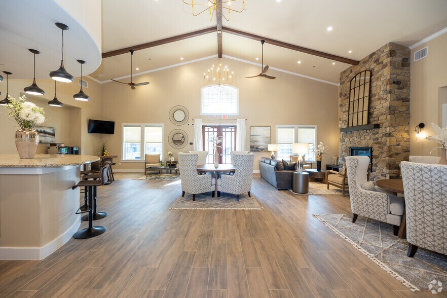 Clubhouse - Tyler at Loveland