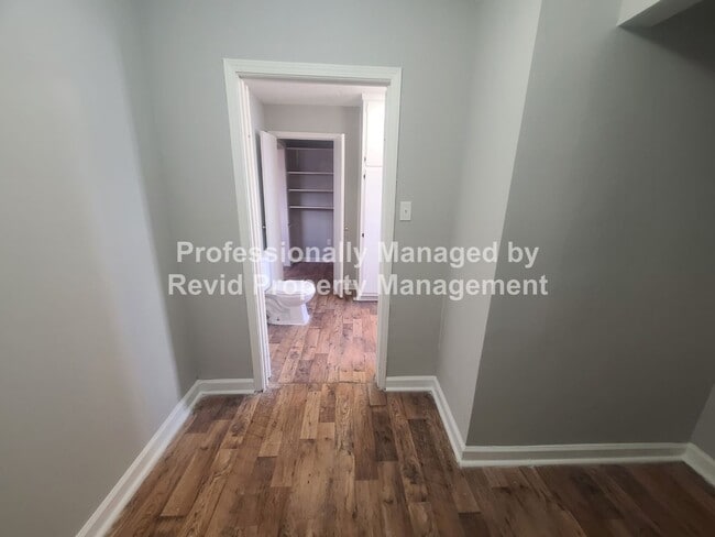 Building Photo - 3 Bedroom Home in Frayser!