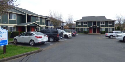 Building Photo - Rent Special: FREE July's Rent!!