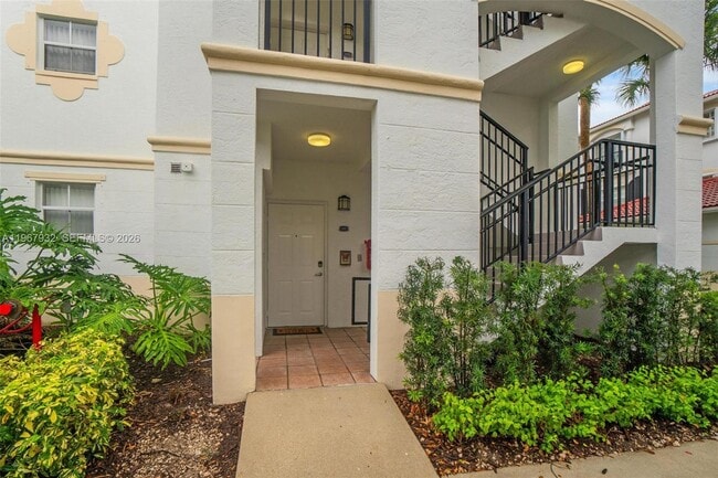 Building Photo - 3145 NE 184th St