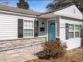 Building Photo - 327 Bordeaux Ave