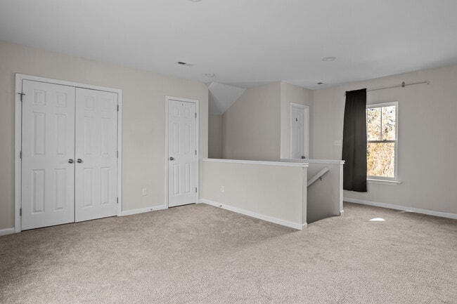 Building Photo - 68 W County St