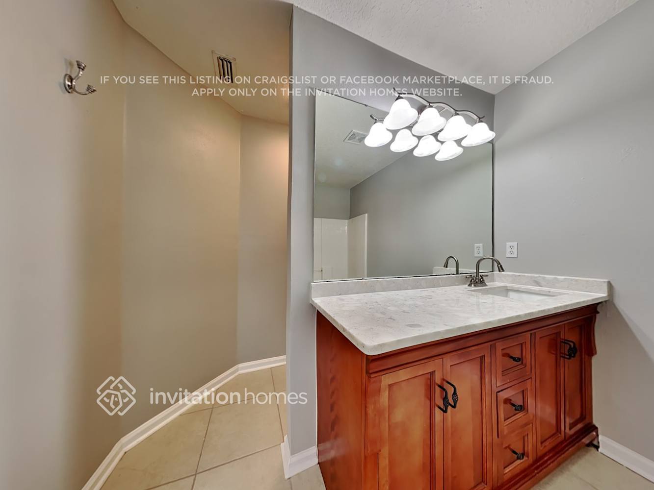 Building Photo - 650 MacKenzie Cir