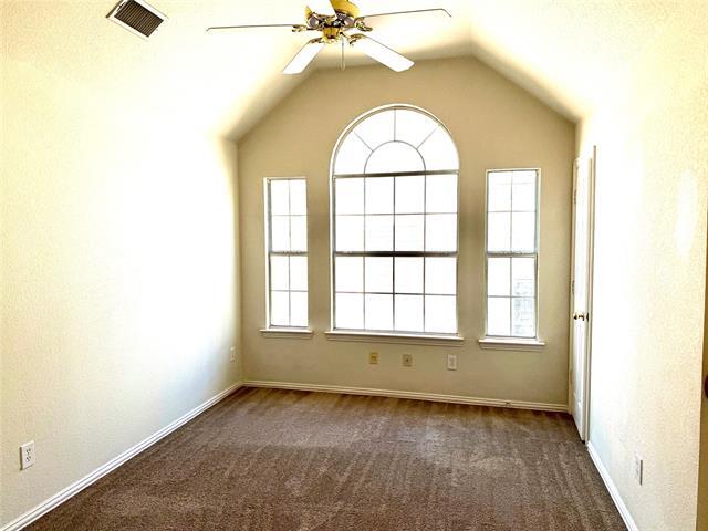 Building Photo - 9312 Cedardale Dr