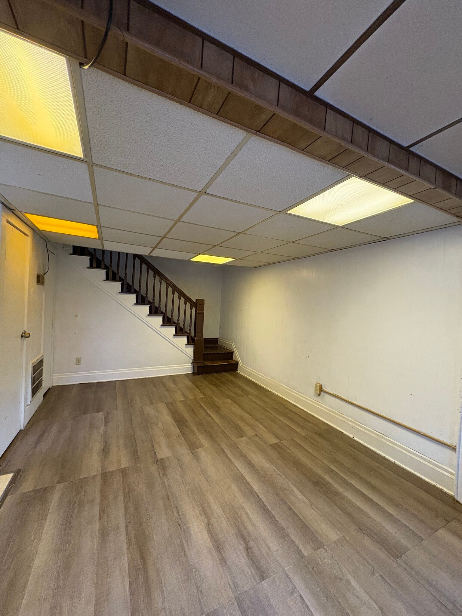 Building Photo - 370 Falling Run Rd