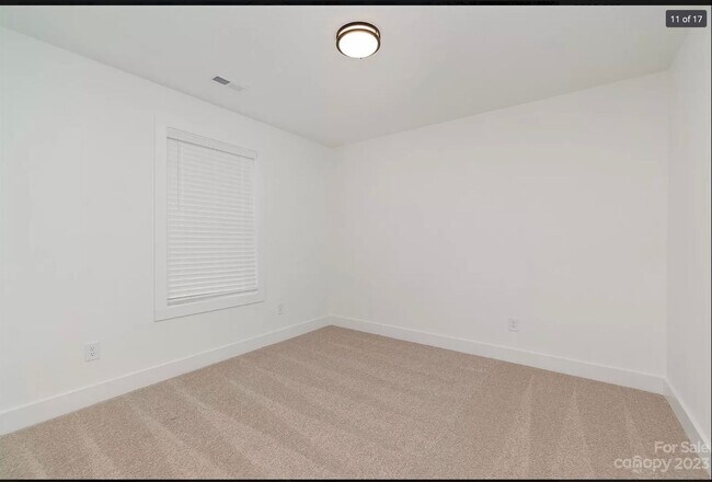 Building Photo - 3 Bed, 2 Bath Home in Landis NC!