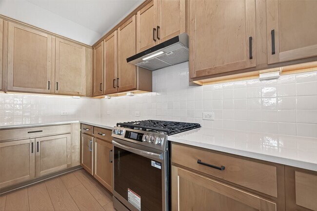 Building Photo - 11219 Peacock Flower St