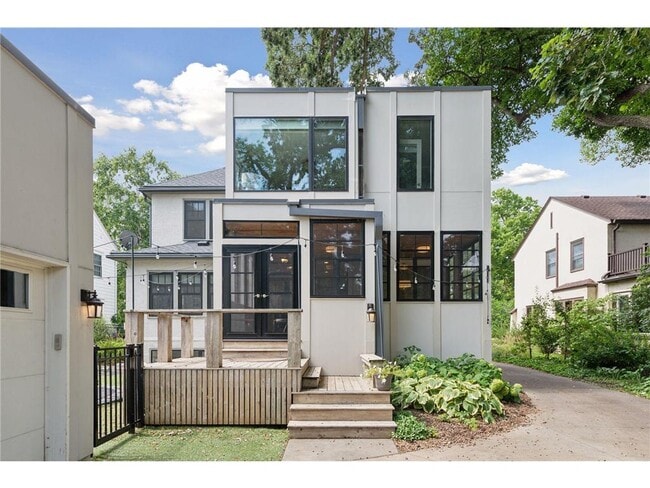 Building Photo - 3933 Zenith Ave S