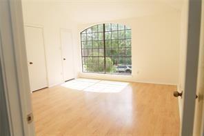 Building Photo - 12418 Grove Meadow Dr
