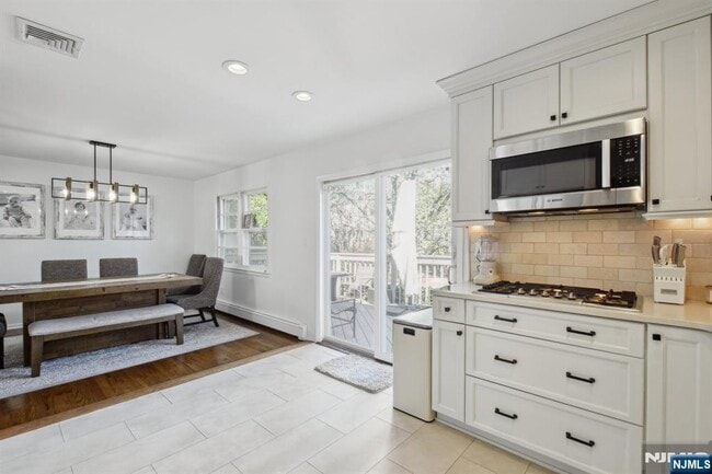Building Photo - 29 Herold Dr