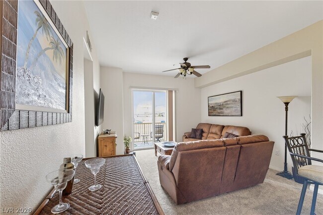 Building Photo - 62 E Serene Ave