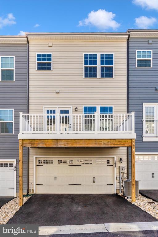 Building Photo - 195 Bel Aire Ln