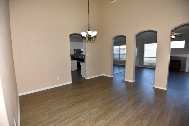 Building Photo - 9907 Up Country Ln