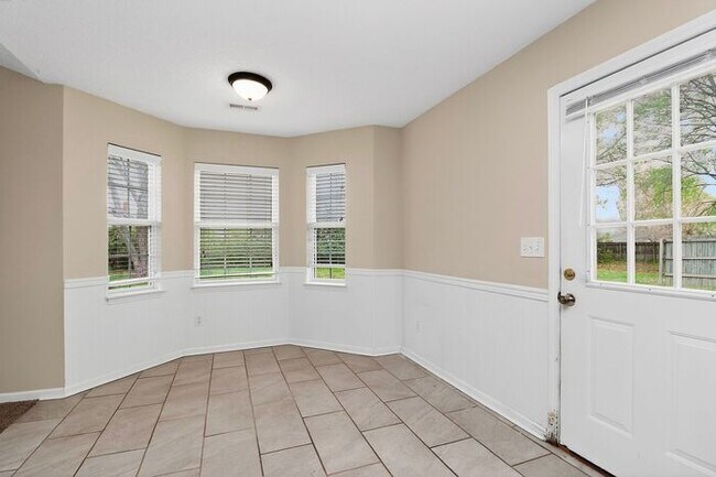 Building Photo - Charming 3BD/2BA Ranch on Large Lot in Indian Trail!