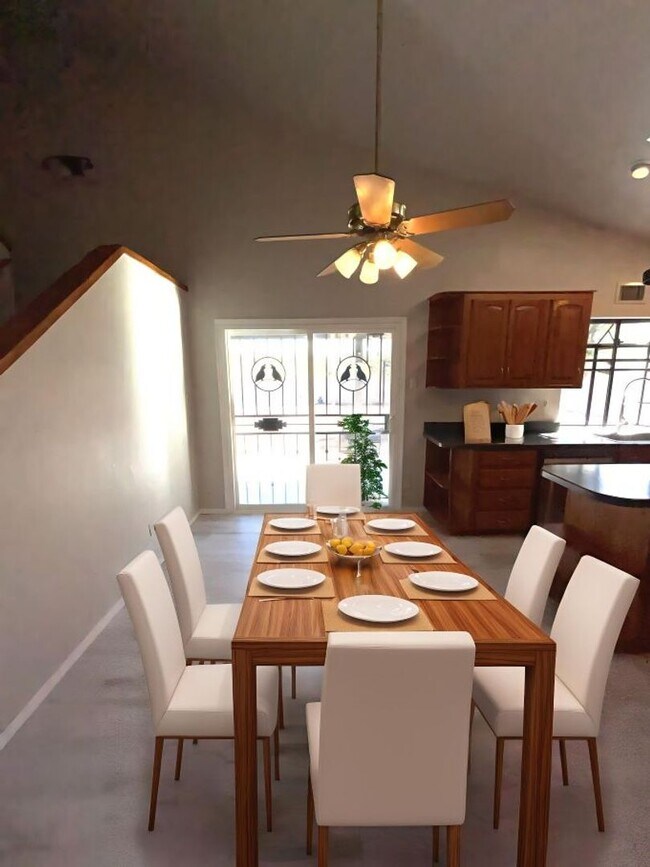 Building Photo - East side beauty with owned solar system