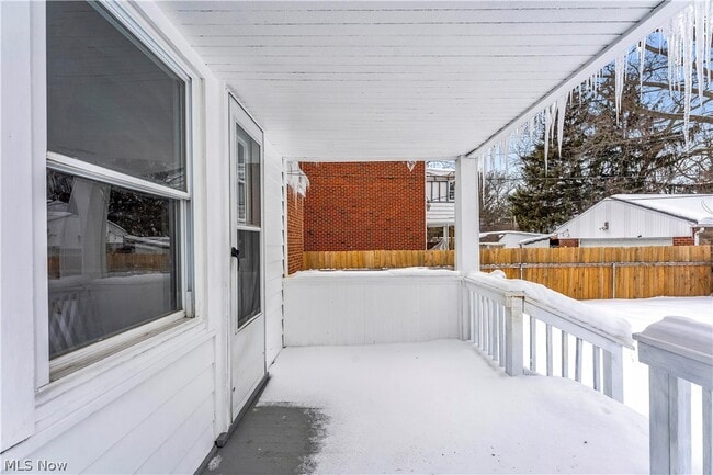 Building Photo - 9405 Bohning Dr