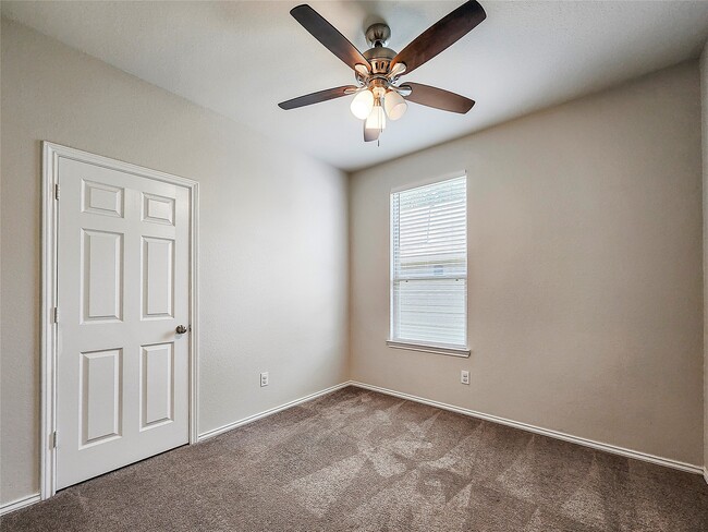Building Photo - 4229 Amber Ruse Dr